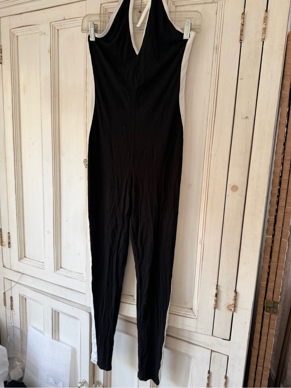 Súper Sexy Forever 21 Black Jersey Knit One Piece Jumper with White Piping